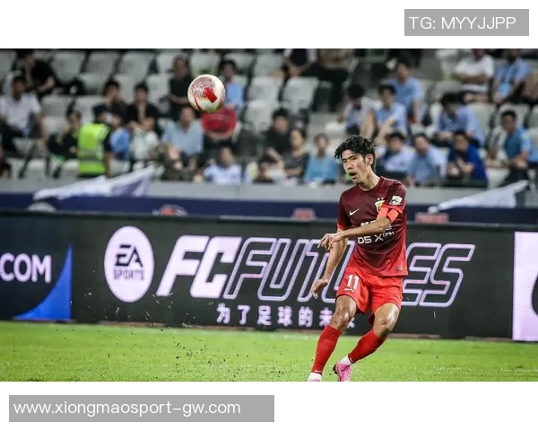 海港亚冠苦战一年未尝胜绩连续10场比赛仅收获2平8负的惨淡战绩 海港亚冠苦战一年未尝胜绩连续10场比赛仅收获2平8负的惨淡战绩