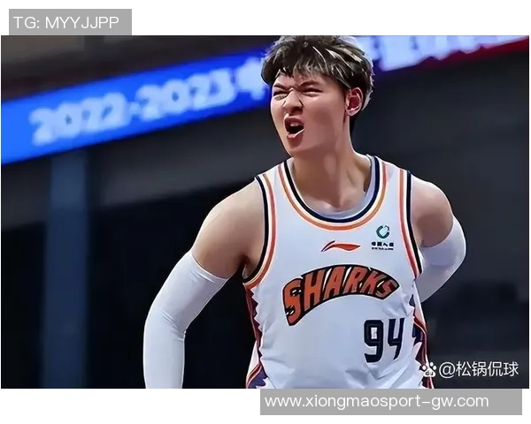 上海队摧枯拉朽再夺CBA俱乐部杯冠军喜获200万奖金荣耀加冕